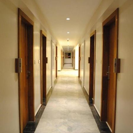 Hotel Landmark Ratnāgiri Εξωτερικό φωτογραφία